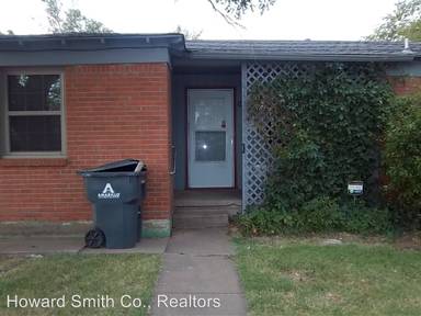 Main picture of 3801 S Washington St