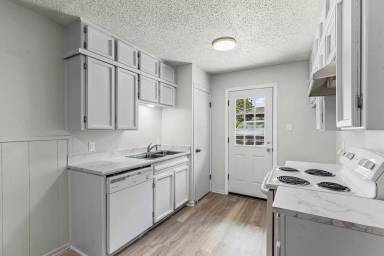 Main picture of El Brazo Apartments