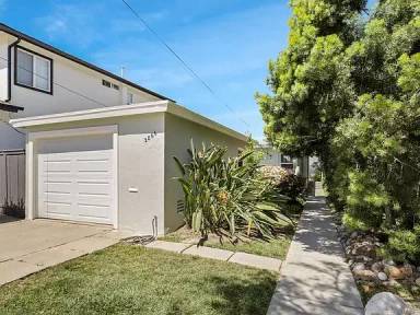 Main picture of 2866 Copley Ave