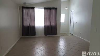 Main picture of 1333 E George Ave
