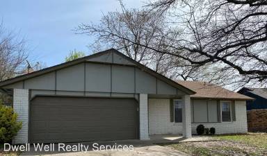 Main picture of 8807 N 119th East Ave