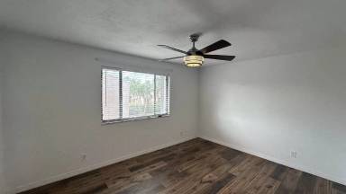 Main picture of 139 Sparrow Dr