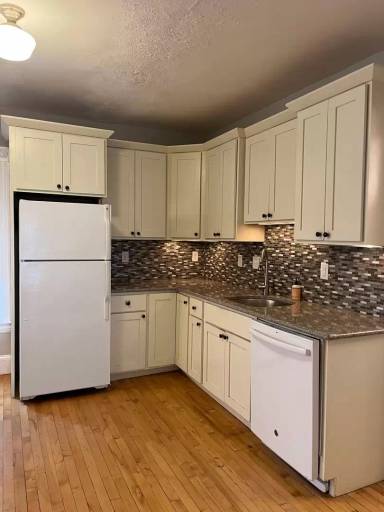 Main picture of 28-30 Everett St Apartments