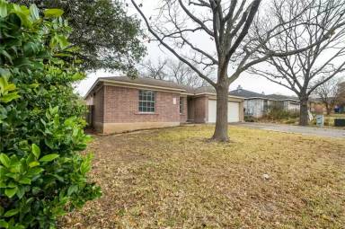 Main picture of 2116 E Gann Hill Dr