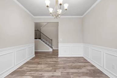 Main picture of 213 Creek View Pl