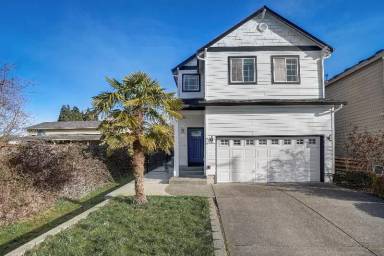 Main picture of 7412 NE 58th Way