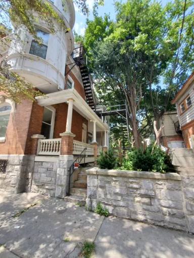 Main picture of 809 W Turner St
