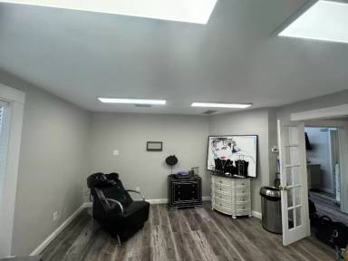 Main picture of 403 W Main St