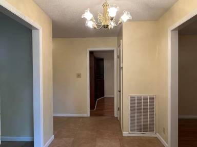 Main picture of 3700 Dean Dr