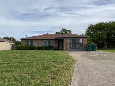 Main picture of 214 Tejas Dr