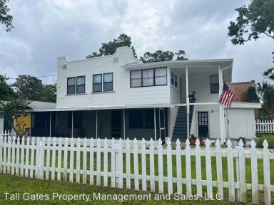 Main picture of 209 10th St