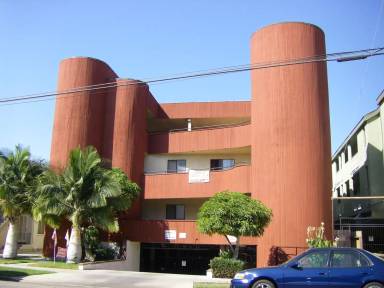 Main picture of 1441 E 3rd St