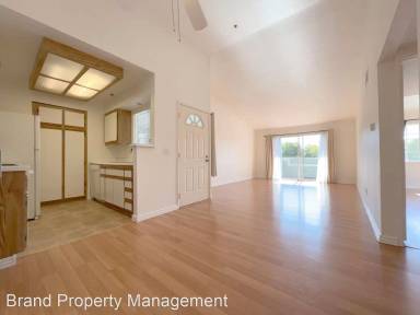 Main picture of Chelsea Court Condo