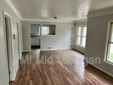 Main picture of 1553 Illinois Ave