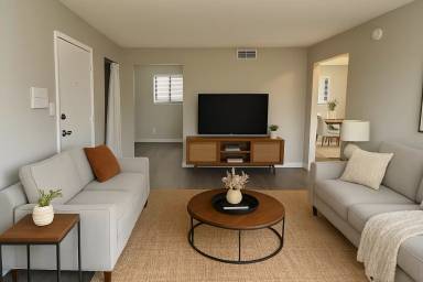 Main picture of 3744 Booth St