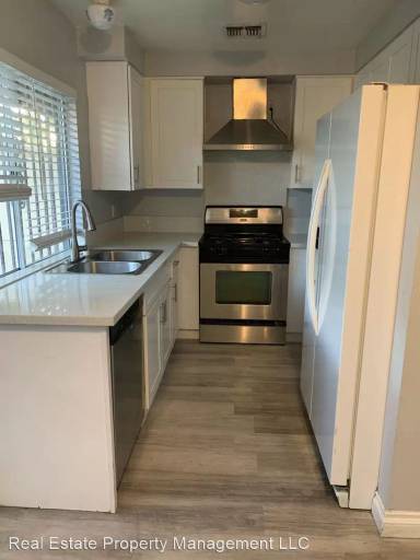 Main picture of 6124 Meadowgrass Ln