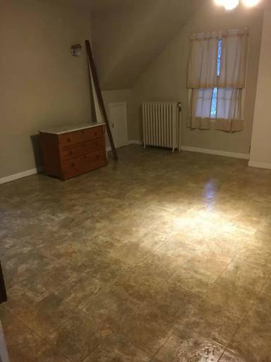 Main picture of 403 West Ave S