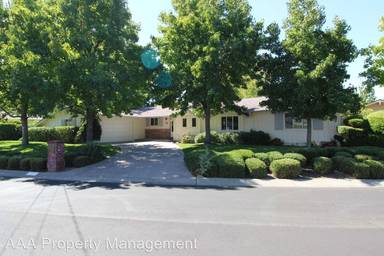 Main picture of 426 Le Jean Way