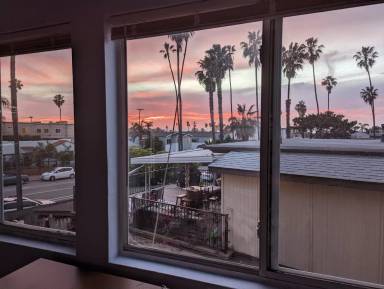 Main picture of 4934 W Point Loma Blvd