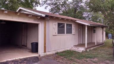 Main picture of 322 Kaufman St N