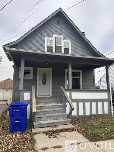 Main picture of 101 1st Ave NW