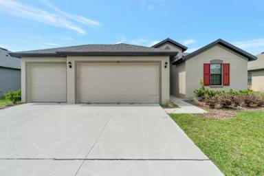 Main picture of 3918 Teaberry Ln