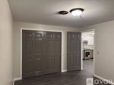 Main picture of 355 S Main St