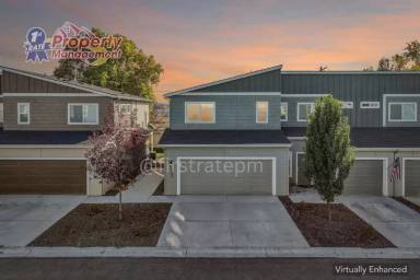 Main picture of 5744 Cherry Ln