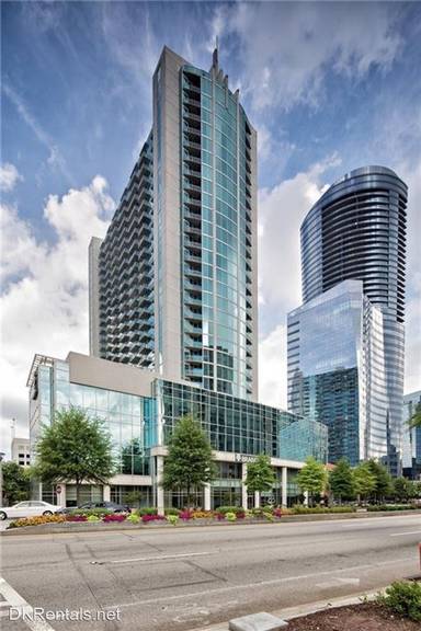 Main picture of Realm Condominiums