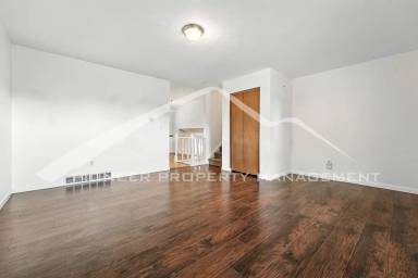 Main picture of 8464 W 74th Pl