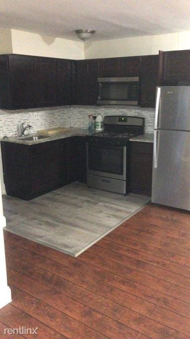 Main picture of 309-315 West 8th St Apartments