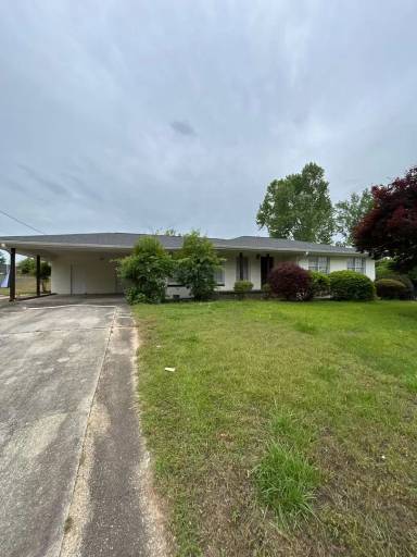 Main picture of 6 Georgian Dr