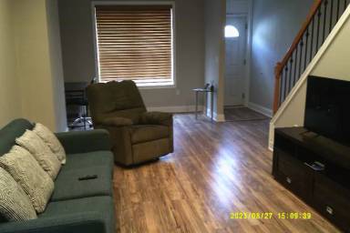 Main picture of 2646 Reed St