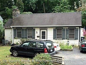 Main picture of 140 Valley Rd