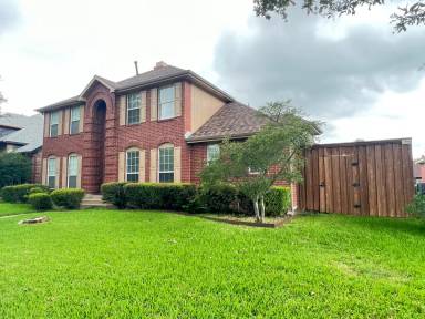 Main picture of 723 Sumner Dr