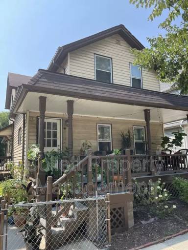 Main picture of 2316 W 10th St
