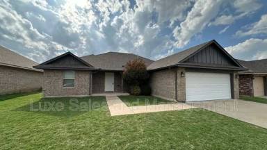 Main picture of 4716 River Mesa Dr