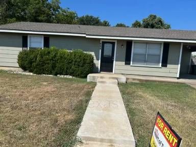 Main picture of 822 N Avenue F