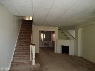 Main picture of 6548 N 18th St