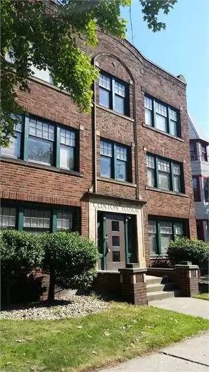 Main picture of 6804 West Clinton Ave, Cleveland, Ohio 44102 - 18