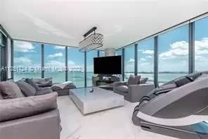 Main picture of Blue Condo