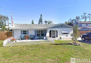 Main picture of 1535 Queen Rd