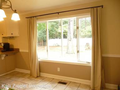 Main picture of 322 Kirkwood Dr