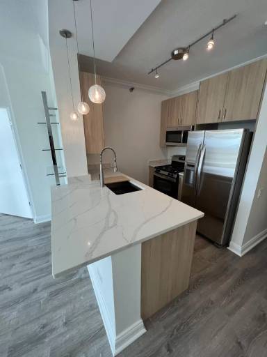 Main picture of Park Place Condominiums