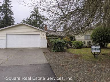Main picture of 12452 NE 2nd St