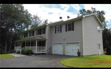 Main picture of 174 N Burnham Hwy