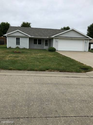 Main picture of 1807 N Grand Ave