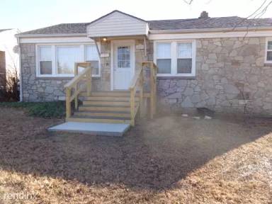 Main picture of 3926 NW 13th St