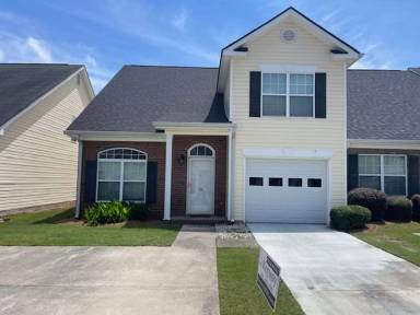 Main picture of 318 Hogan Way