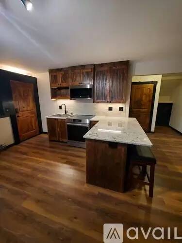 Main picture of 2300 Finnegan Ln